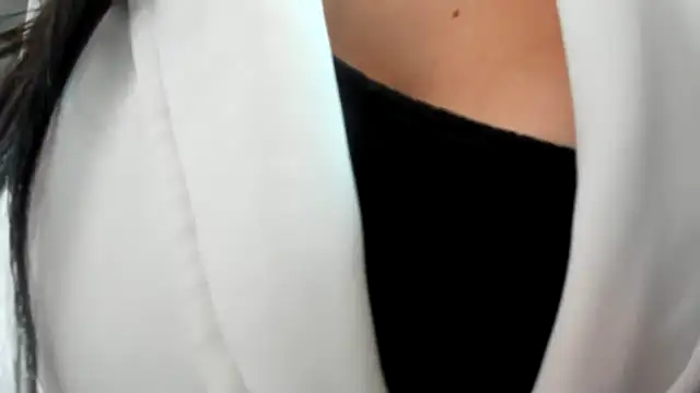 Snapshot of katherine_blair chatting on July 6, 3:14 pm katherine blair online show from July 6, 3:14 pm