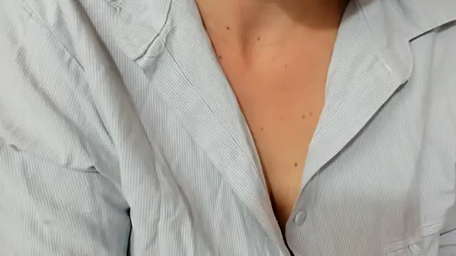 katherine blair online show from March 20, 1:34 pm