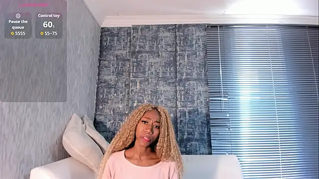 NathalyLeen online show from March 29, 7:59 pm