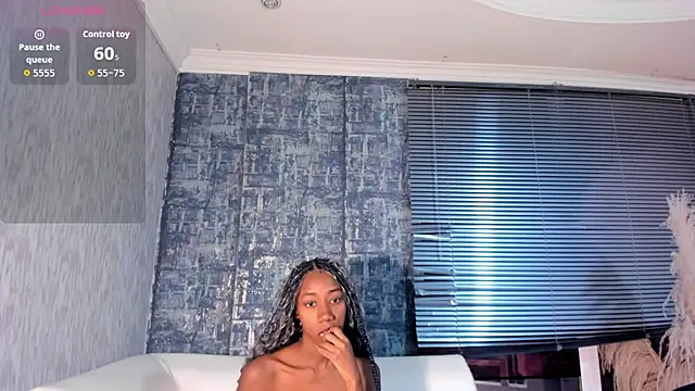 NathalyLeen online show from May 8, 8:23 pm