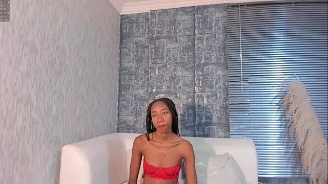 NathalyLeen online show from February 28, 8:41 pm