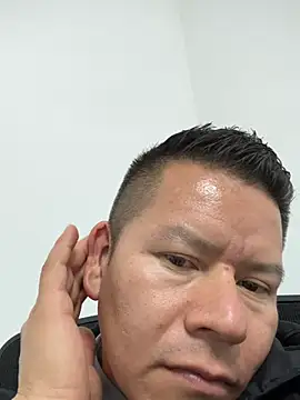 Manu0586 online show from April 27, 1:47 am