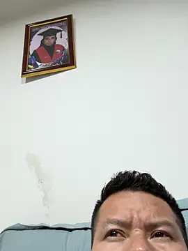 Manu0586 online show from April 5, 2:29 am