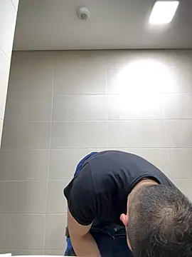 Snapshot of Manu0586 chatting on February 23, 11:00 am Manu0586 online show from February 23, 11:00 am