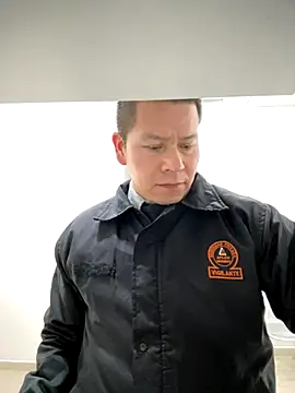 Manu0586 online show from November 26, 11:38 pm