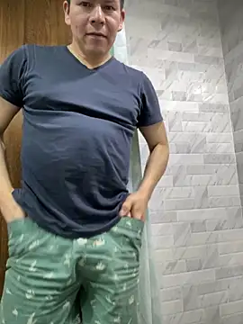 Manu0586 online show from November 25, 2:01 am