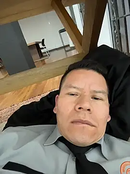 Manu0586 online show from November 15, 8:18 am