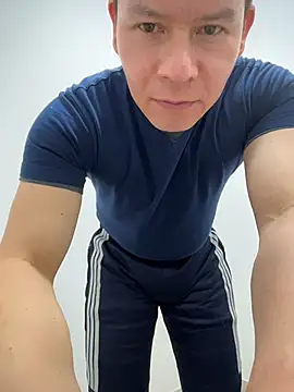 Manu0586 online show from November 19, 11:10 am