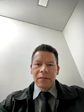Manu0586 online show from October 4, 4:47 am