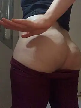 Snapshot of Sara782f chatting on October 1, 2:21 pm Sara782f online show from October 1, 2:21 pm