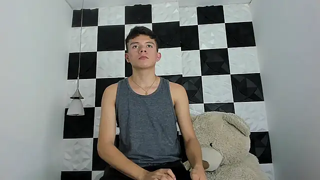 AndyFame1 online show from November 4, 6:55 pm