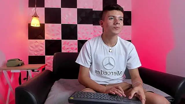 AndyFame1 online show from September 29, 7:08 pm