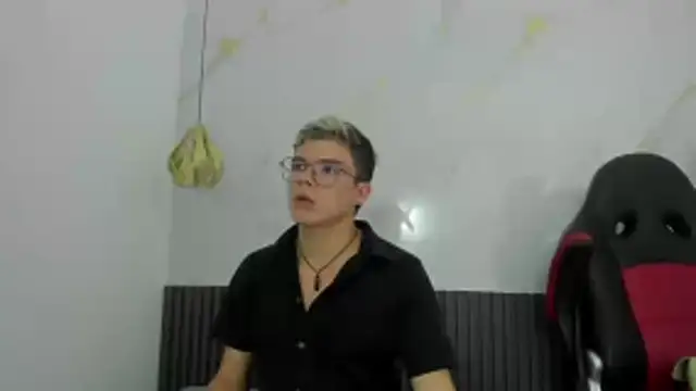 AndyFame1 online show from February 11, 6:19 pm