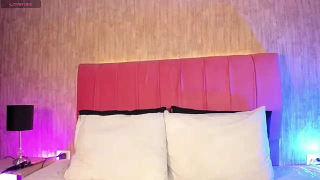 Kendra kobein online show from March 21, 2:10 pm