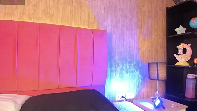 Kendra kobein online show from February 28, 8:30 pm