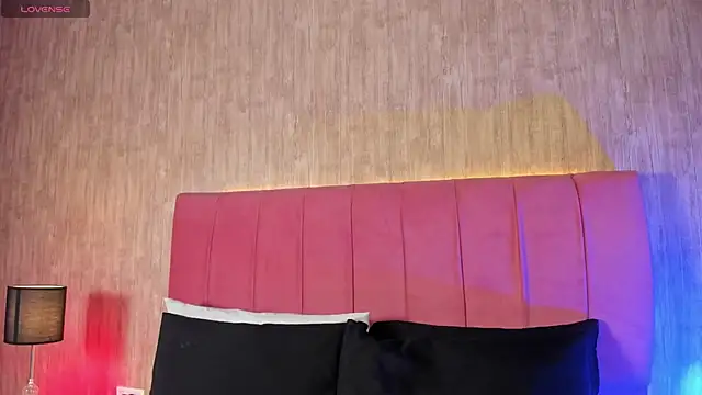 Kendra kobein online show from February 26, 8:09 pm