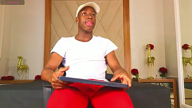 Snapshot of CharlesBrown_ chatting on May 30, 10:26 pm CharlesBrown online show from May 30, 10:26 pm