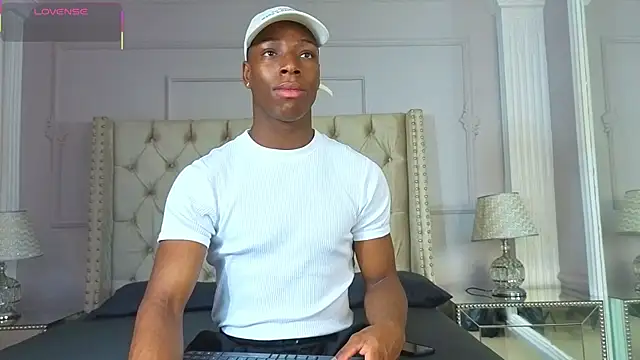 Snapshot of CharlesBrown_ chatting on May 8, 1:48 pm CharlesBrown online show from May 8, 1:48 pm