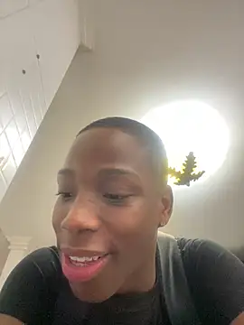 Snapshot of CharlesBrown_ chatting on May 7, 12:19 pm CharlesBrown online show from May 7, 12:19 pm