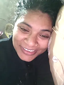 couple 71 online show from December 15, 6:41 am