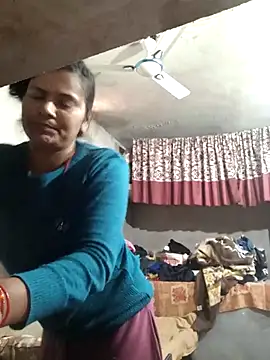 couple 71 online show from January 14, 6:39 am