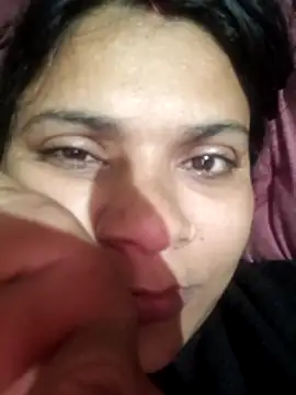 couple 71 online show from November 28, 8:31 pm