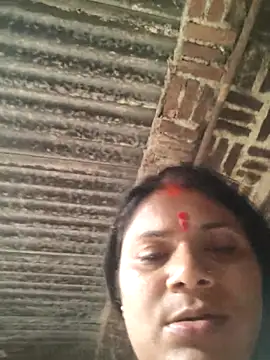 couple 71 online show from April 2, 12:01 pm