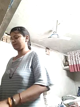 Snapshot of couple_71 chatting on May 31, 3:18 pm couple 71 online show from May 31, 3:18 pm