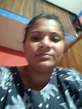 Snapshot of couple_71 chatting on June 27, 6:58 pm couple 71 online show from June 27, 6:58 pm