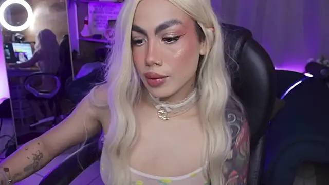 Miila snow online show from February 16, 7:56 pm