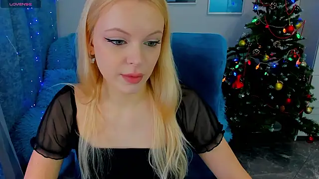 KatherineePierce online show from January 18, 4:43 pm