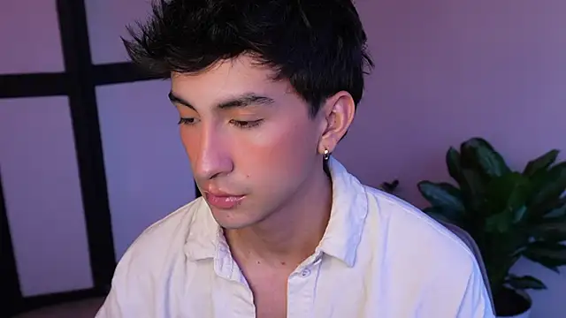 sweettaaron01 online show from June 7, 10:26 pm