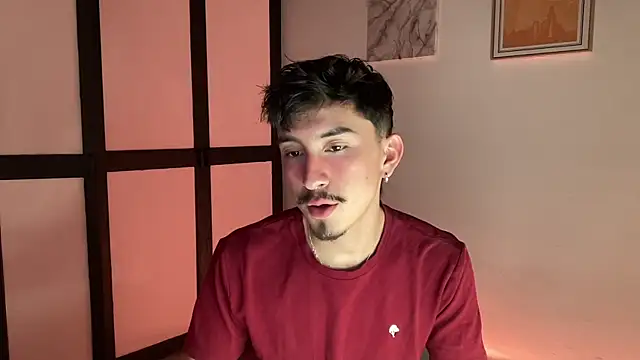 sweettaaron01 online show from February 10, 2:10 am