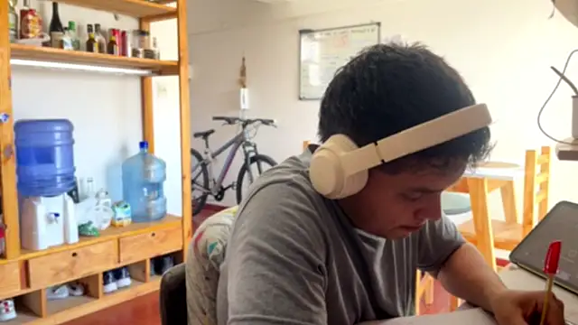 Haustin202 online show from October 31, 7:54 pm