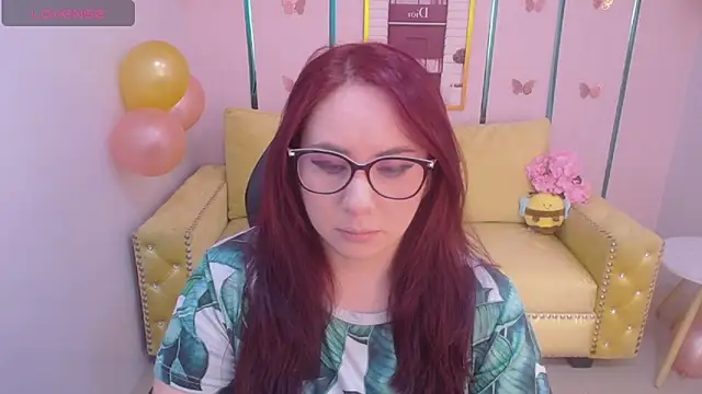 bellatrix ch online show from April 6, 1:12 pm