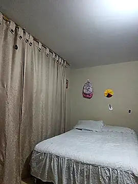 mady0619 ch online show from April 5, 1:56 am