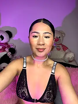 Snapshot of evelyn_ch_ chatting on October 2, 10:40 am evelyn ch online show from October 2, 10:40 am