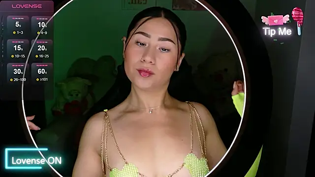 evelyn ch  online show from November 27, 10:59 am