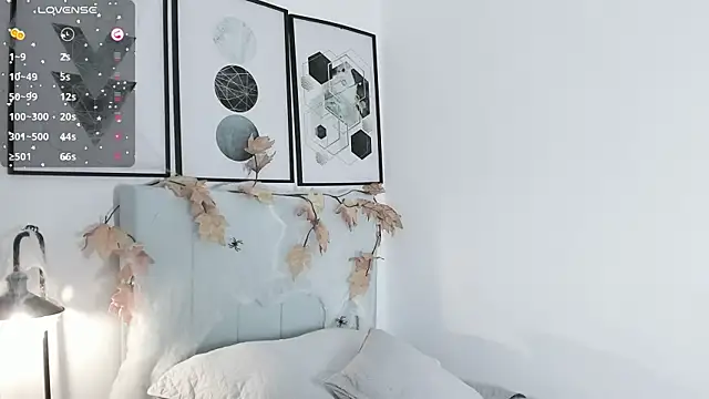 hinazuru online show from October 27, 7:04 pm