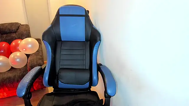 Scarbadgirl  online show from February 15, 3:40 am