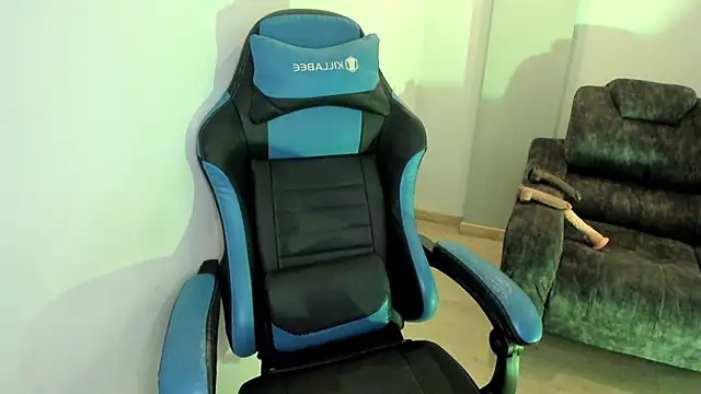 Scarbadgirl  online show from October 26, 3:18 am