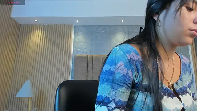 Snapshot of freyja_sweet_ chatting on September 9, 10:57 am freyja sweet  online show from September 9, 10:57 am