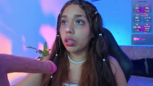 giselle upp online show from November 27, 2:34 am