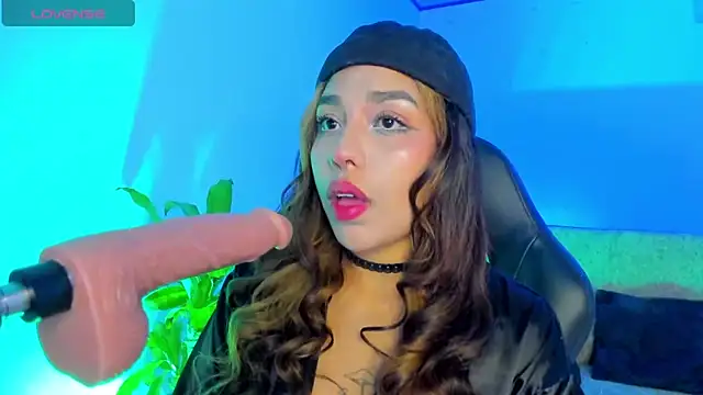 giselle upp online show from April 11, 5:04 am