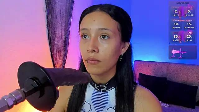 Snapshot of alicemoon__ chatting on October 30, 10:24 am alicemoon   online show from October 30, 10:24 am