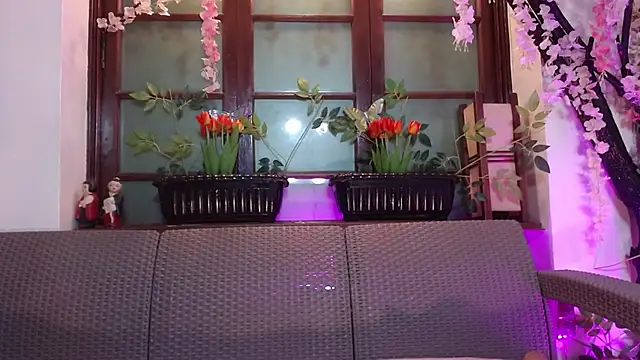 samara selene online show from July 2, 3:23 am