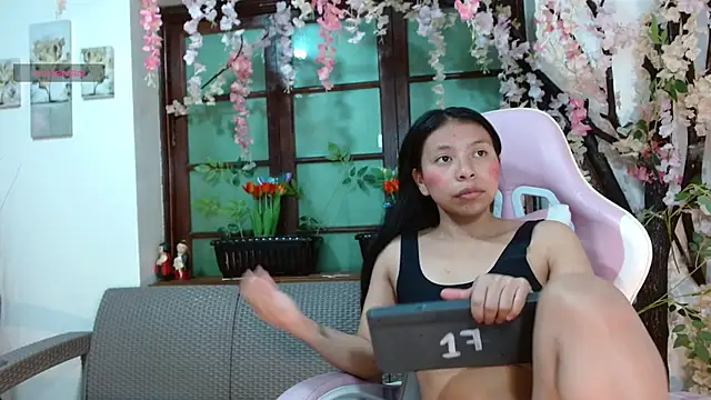 samara selene online show from June 5, 3:11 am