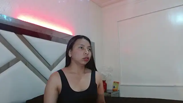 Snapshot of samara_selene chatting on October 4, 7:04 pm samara selene online show from October 4, 7:04 pm