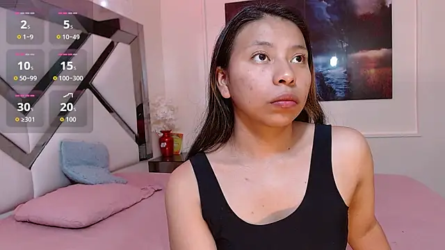 samara selene online show from March 3, 7:10 pm