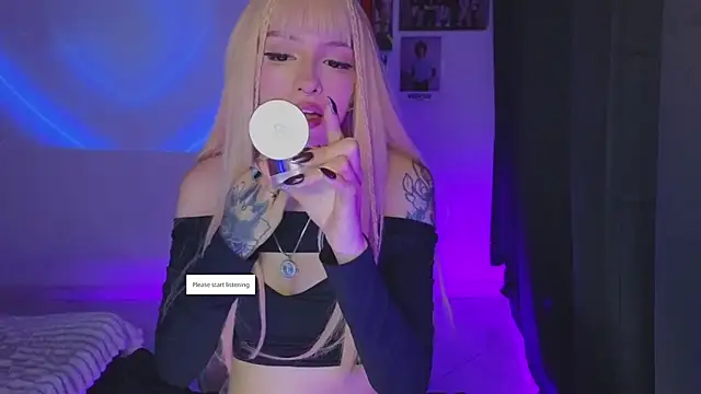 Moonlightt 21 online show from March 22, 9:49 pm